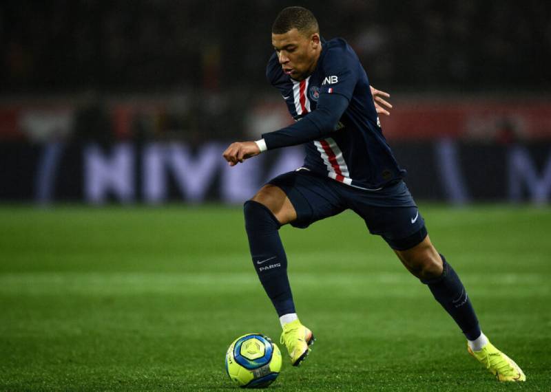 Top 5 Cầu Thủ Chạy Nhanh Nhất Thế Giới - "Máy Chạy" Làm Nên Khác Biệt 1 Kylian Mbappe (Pháp) – "Tia Chớp" Của PSG Và Đội Tuyển Pháp